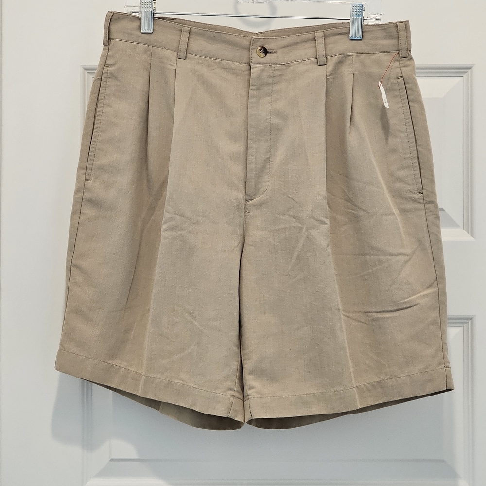 Page & Tuttle Pleated Front 4-Pocket Shorts, EUC, Waist 34